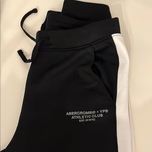 Abercrombie & Fitch YPB NEOKNIT LOGO JOGGERS